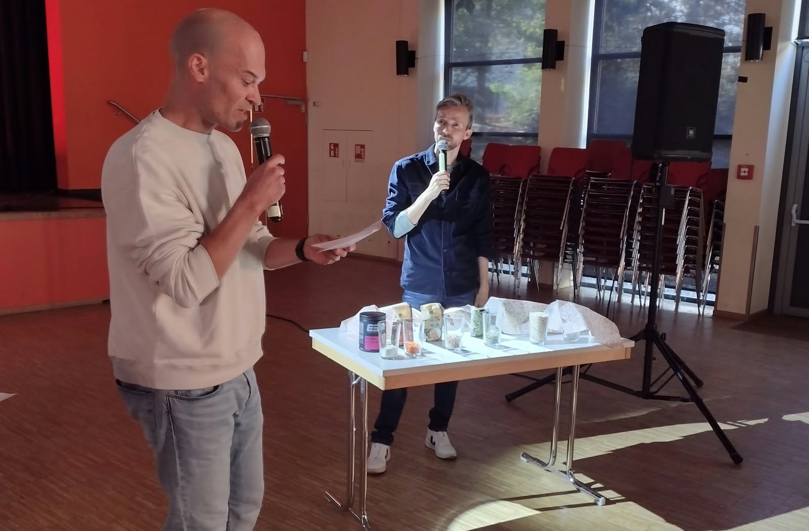 Kraftsport, Proteine und Muskelaufbau – alles, was Du dazu wissen musst! 