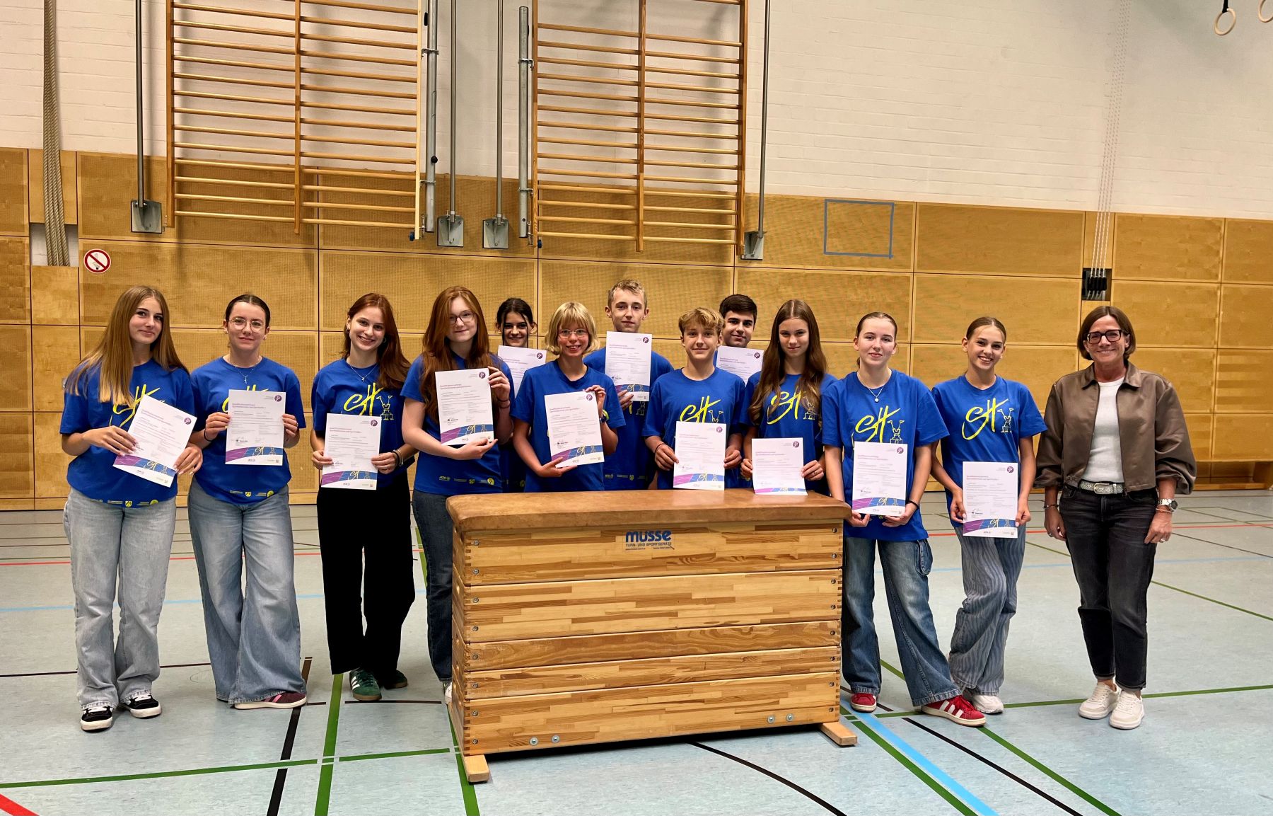 Das Stadtgymnasium hat wieder neue Sporthelferinnen und Sporthelfer!